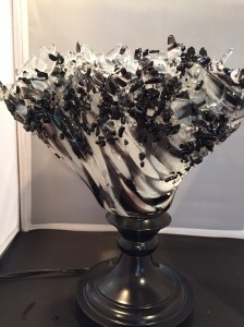 Black and White Lamp2